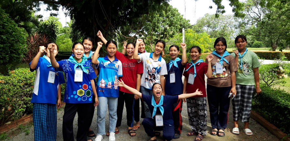 บรรยากาศการเริ่มค่าย " สายใยสองวัย " ของน้องผู้ฝึกหัดบ้านโรซาเลียและน้องที่สนใจจิตตารมณ์ของคณะ